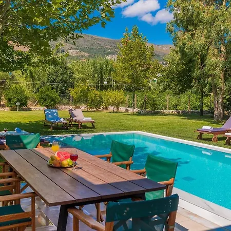 Verano - Private Heated Pool
