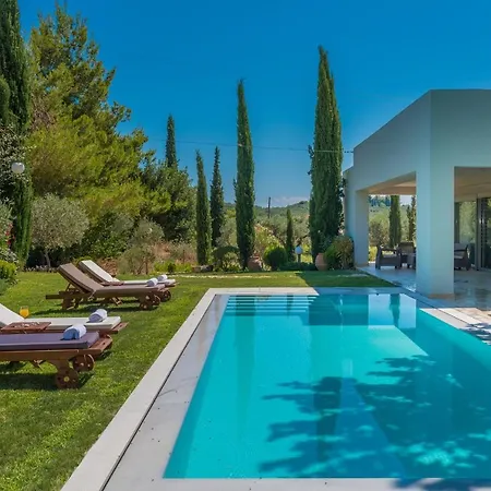 Verano - Private Heated Pool * Lagopodhon