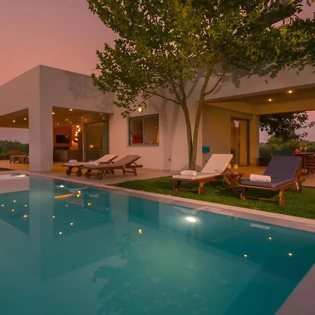 Verano - Private Heated Pool *