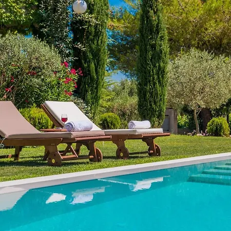 Villa Verano - Private Heated Pool Lagopodhon